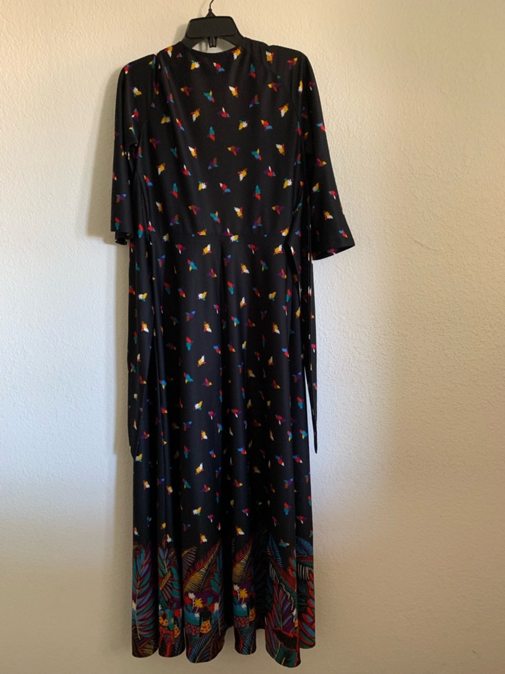 Black Maxi Duster with Colorful Print - Picture 3 of 9